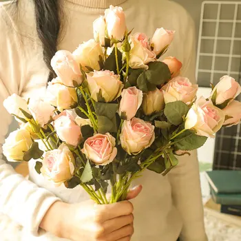 4 Hlavy Hodváb Rose Dlhé Stonky Umelé Kvety, Svadobné Dekorácie Falošné Kvety Plastové Konáre s Listami Domova