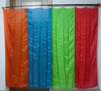RainBow Hodváb Výroby (1.75*1,4 m) Štvorcových Multi-Farebné Vlajky Fáze Kúzla Ilúzie, Nachádzajúce sa pod Vlajkou Magie Trik Rekvizity